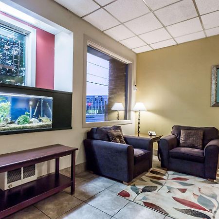 Days Inn By Wyndham Eugene Downtown/University 外观 照片