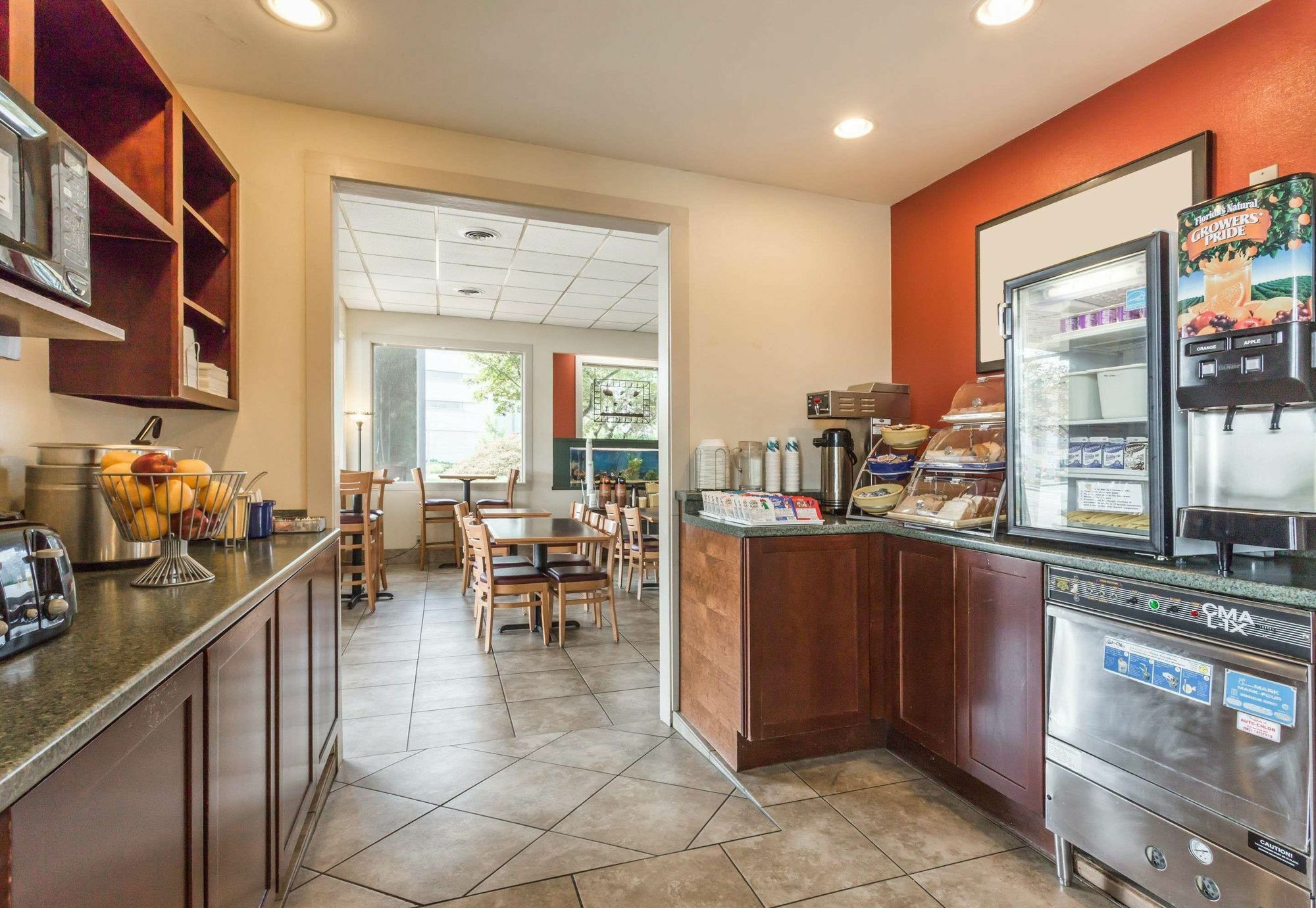 Days Inn By Wyndham Eugene Downtown/University 外观 照片